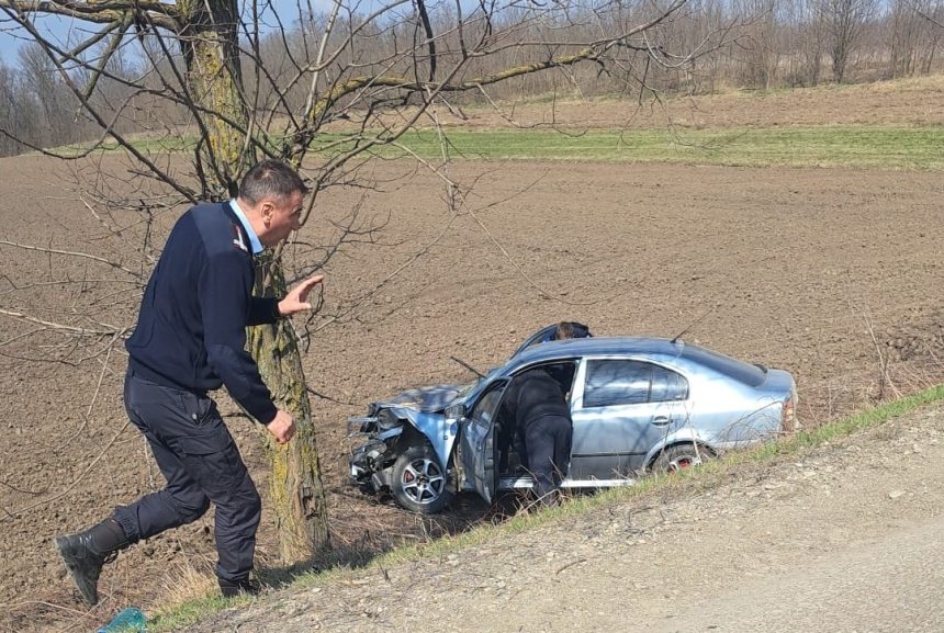 Care estestateade sanatatea polististului de frontiera din Botosani ranit intr un accident si transportat cu elicopterul la Iasi