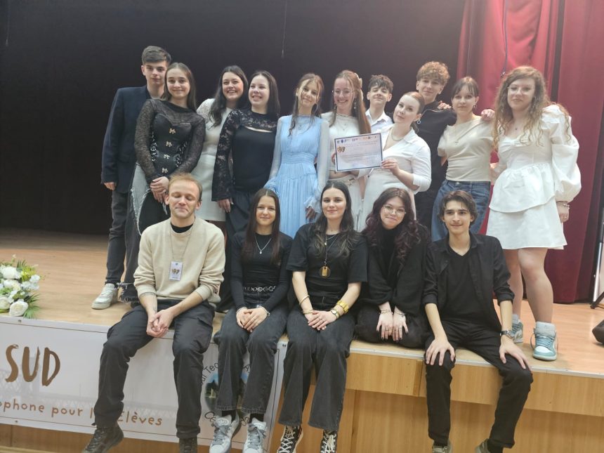 Elevii Colegiului National Mihai Eminescu din Botosani distingsi la prima editie a Festivalului de Teatru Theatredusud de la Cernavoda