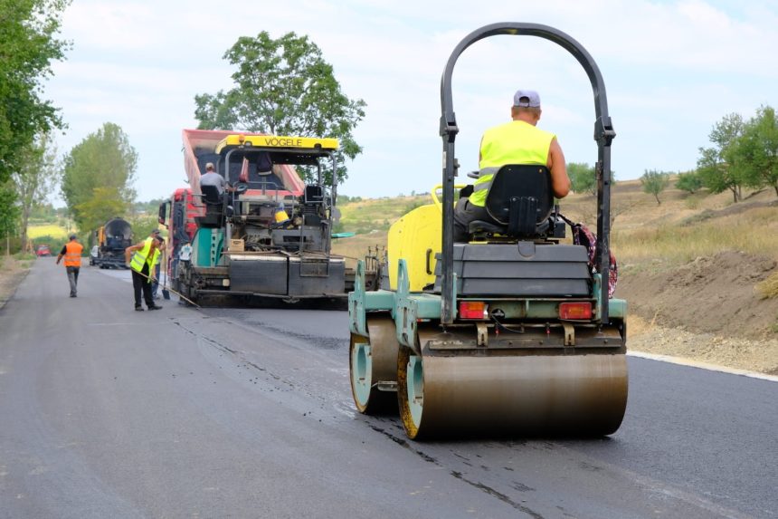 O primarie din Botosani investete 36 milioane de lei in modernizarea drumurilor din comuna