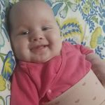 Un bebelus de cateva luni din Botosani are nevoie de ajutor Tatal sau face un apel disperat Am ajuns la capatul puterilor