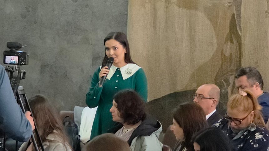 VIDEO Iustina Irimia la incheierea mandatului de manager al Centrului de Creatie Botosani Nu a fost o functie dorita dar a fost o functie obtinuta prin munca