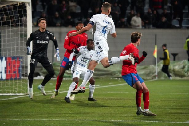Valeriu Iftime isi doreste sa obtina profit la meciul cu FCSB Bilete de 80 de lei pentru urmatorul meci al FC Botosani