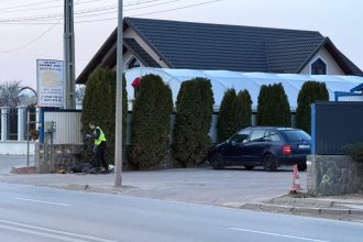 Botosaneanul decedat in fata sediului Trans Dor din Botosani era angajat al companiei Cine este barbatul