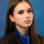 Ea este Crina eleva care a murit dupa ce a cazut de la etajul V al unui bloc Ai ales sa ne lasi