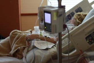 Femeie din Botosani grav ranita la spital Are urgent nevoie de sange