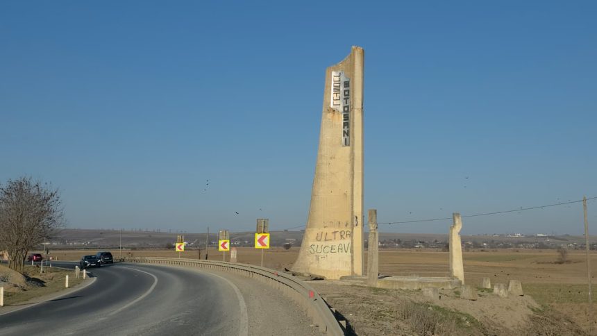 Iata cum arata intrarea in Botosani dinspre Suceava Autoritatile ignora mizeria de la intrarea in judet