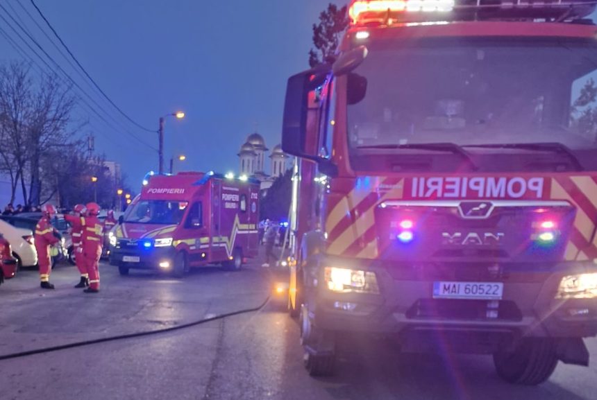 Incendiu puternic gestionat de fostul sef al ISU Botosani Mai multe persoane au fost internate la spital