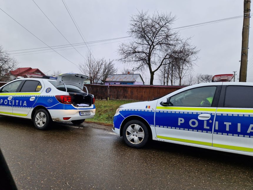 O fetita de 11 ani a fost agresata violent de o colega in statia de autobuz A strans o de gat si a lovit o cu picioarele in burta