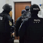 Perchezitii in municipiul Botosani Doua locuinte investigate de politisti