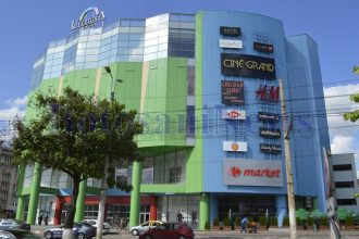 Proprietarul mall ului s a saturat sa plateasca taxele de concesiune catre Primaria Botosani Ce propunere a facut catre municipalitate