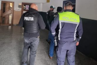 Tanar indraznet Un botosanean a fost retinut de politisti dupa o plimbare cu automobilul