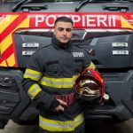 Un student de la Scoala de Pompieri primul care a intervenit la un incendiu periculos in judetul Botosani