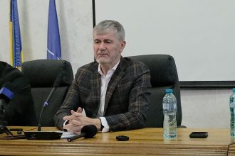 VIDEO Valeriu Iftime doreste ca Botosaniul sa devina Capitala Culturala Europeana Conditia eseniala pentru acesta Eu o am si el nu o are