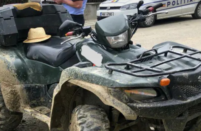 doi tineri din botosani au incercat sa scape de politie cu un atv iatacum s a incheiat urmrirea
