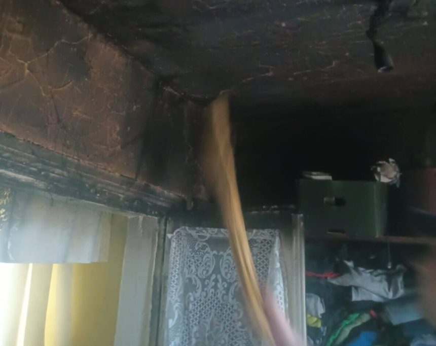 foto tragedie intr o familie cu patru copii din botosani in apropierea pashtelui toata munca noastra de o viata a fost mistuita de flacari