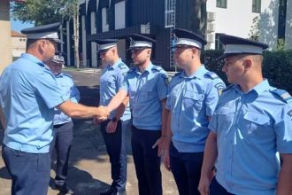 FOTO 25 de jandarmi din Botosani promovati in grad la termen