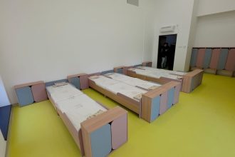 Angajari la noua cresa municipala de pe strada Pod de Piatra din Botosani Guvernul a facut disponibile posturile