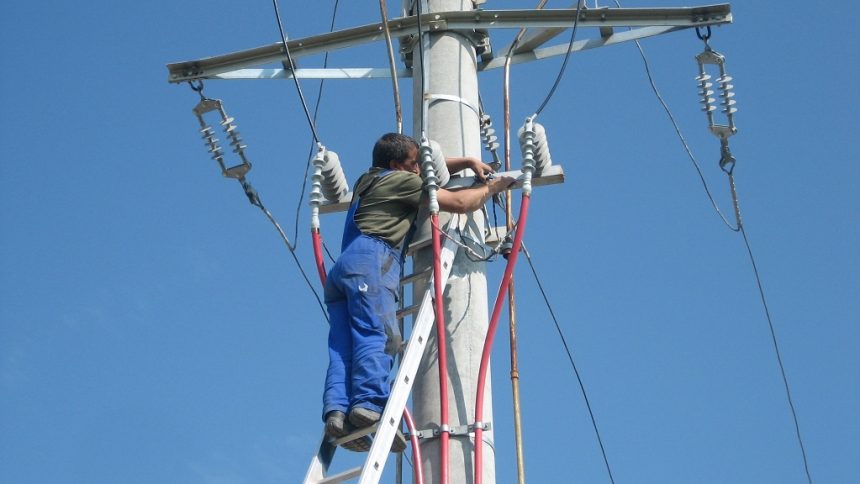 Astazi se va intrerupe curentul electric in mai multe localitati din Botosani inclusiv intr un municipiu