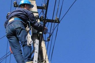 Atenie Astazi intreruperi de curent electric in mai multe localitati din judetul Botosani inclusiv in municipiul resedinta