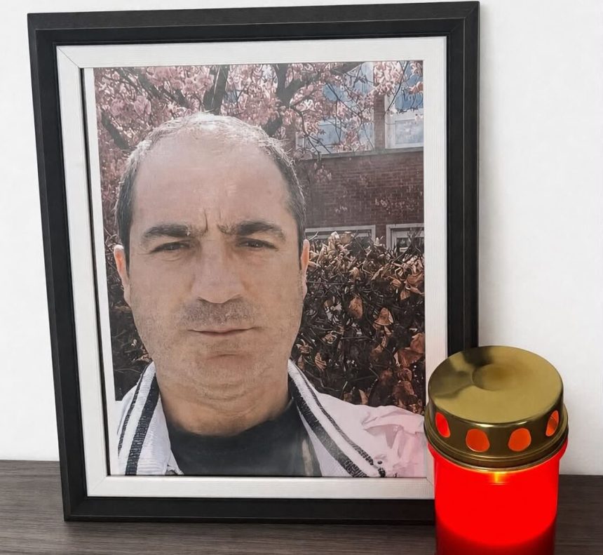 Botosaneanul gasit ingropat intr o curte ar fi implinit 49 de ani Fiul sau Mi e dor de tine mai mult decat pot exprima in cuvinte