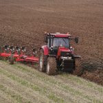 Cate fermiere din Botosani au in proprietate peste 50 de hectare de terren agricol Datele oficiale furnizate de autoritati