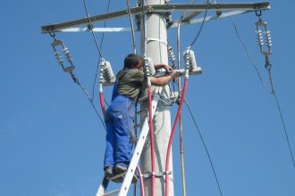 Delgaz Grid SA anunta intreuperi de curent astazi intr o localitate din Botosani