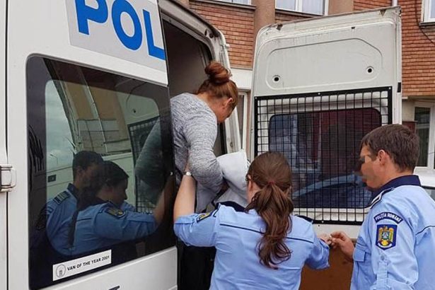 Este in conflict cu sotul dar nu se poate desparti de el Botosaneanca retinuta de politie