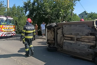FOTO Accident cu cinci raniti dintre care trei sunt copii