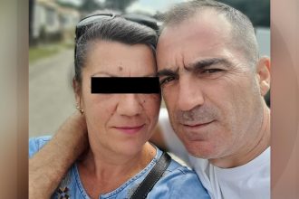 FOTO Barbatul descoperit ingropat intr o curte la Botosani a fost injunghiat in inima Concubina sa se afla printre suspecti