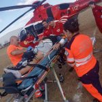 FOTO Doua tinere ranite in urma caderii de pe trotineta Un echipaj de ambulanta din Botosani le a oferit ingrijiri medicale