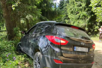 FOTO Familie din Botosani implicata intr un accident Nu a actionat frana de mana