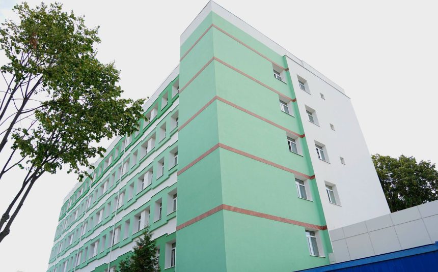 FOTO Lucrarile la Maternitatea Botosani au fost finalizate iar receptia investitiei a fost semnata