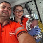 FOTO O tanara de 29 de ani din Botosani a nascut in ambulanta cel de al saselea copil