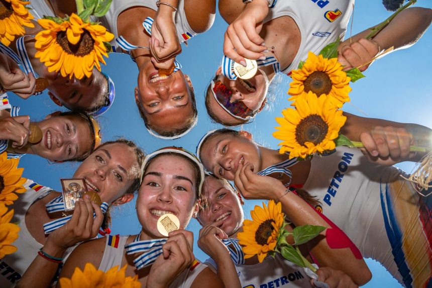 FOTO Performanta Doua sportive din Botosani au castigat medalia de aur la Campionatele Mondiale de Canotaj U19