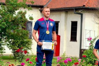 FOTO Pompier din Botosani campion national la Pista cu obstacole