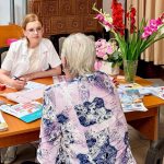 FOTO Un medic din Botosani a oferit consultatii gratuite in memoria bunicului sau El a fost motivul pentru care sunt medic astazi