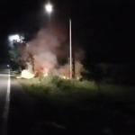 FOTO incendiu in aceasta seara intr o localitate din Botosani flacarile periclitau o casa