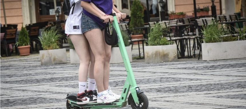 Guvernul elaboreaza reguli noi pentru trotinete si biciclete electrice
