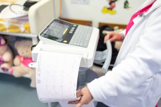 Internari false si anchete pentru pacienti decazuti Directorul CNAS dezvaluie cum se pierd bani din sistemul de sanatate