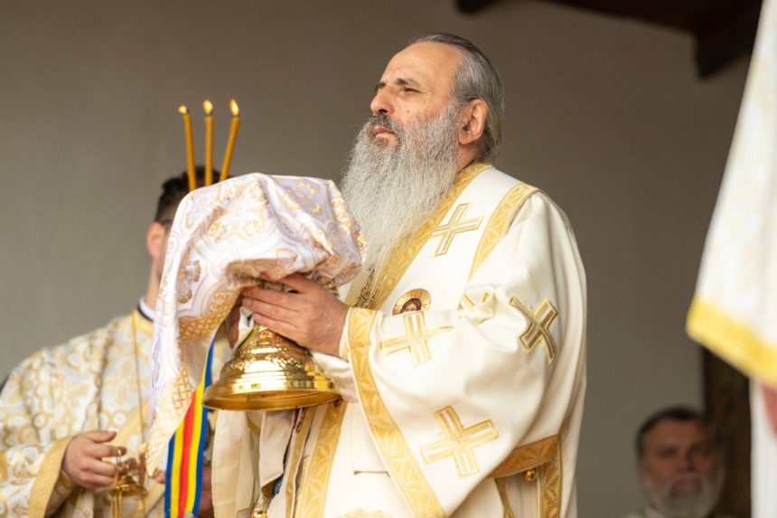 Mitropolitul Moldovei si Bucovinei va sfinti o biserica in judetul Botosani