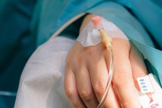 O tanara din Botosani lanseaza un apel disperat din spital Va rog sa ma ajutati cu donatii