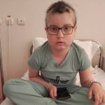 Povestea fetitei de doar 12 ani care se lupta sa supravietuiasca Cand credea ca a invins a fost nevoita sa o ia de la capat