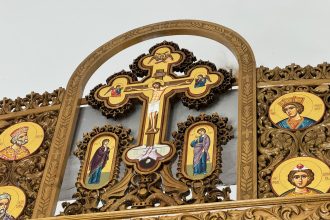 Preasfinitul Nichifor Botosaneanul va sfinti din nou duminica o biserica din Botosani