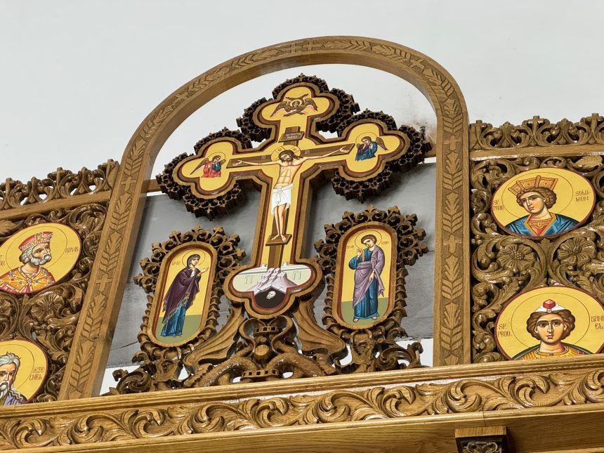 Preasfinitul Nichifor Botosaneanul va sfinti din nou duminica o biserica din Botosani
