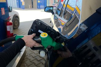 Preturile carburanilor au explodat Nivel record al preului la benzin i motorin n Botoani dup conflictul din Iran