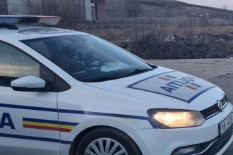 Un barbat din Botosani in stare avansata de ebrietate a fost oprit de politisti in timp ce conducea Cat de beat era acesta