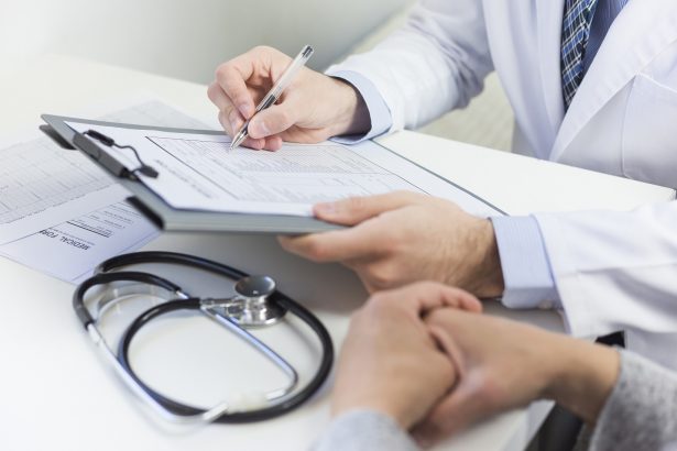 Un medic de familie cunoscut din Botosani se pensioneaza Ce va fi cu pacientii sai