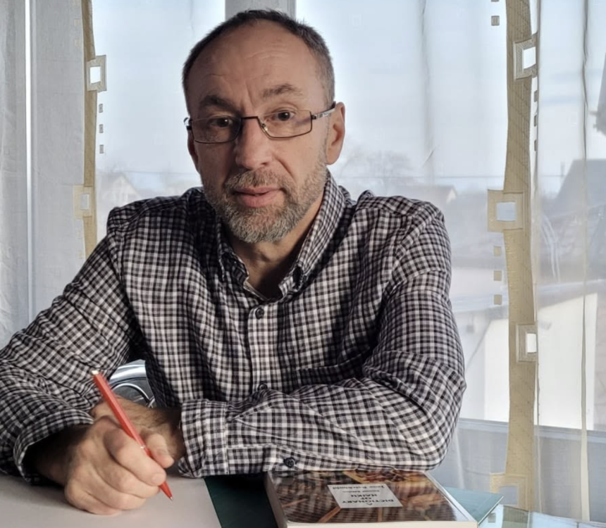 Un profesor din Botosani recompensat la un concurs de tanka poezie japoneza