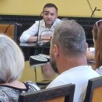 Zeci de parinti insotiti de copii au protestat in fata Primariei pentru a determina acelerarea lucrarilor la Scoala nr 13 Ce a declarat primarul