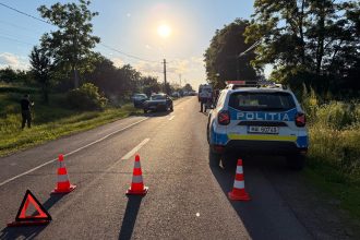 accident tragic doua persoane decedate dupa ce o masina a lovit un copac